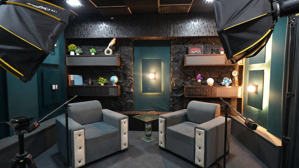 Studio 3 — Wide angle podcast set